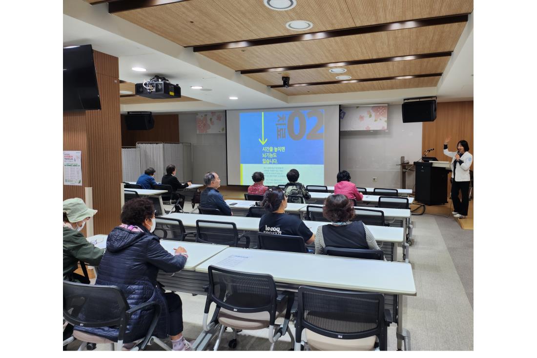 2025년&nbsp;경기도의료원&nbsp;이천병원,&nbsp;건강교실&nbsp;성공적&nbsp;마무리